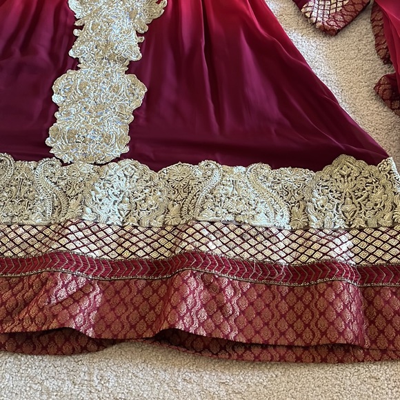 Maroon anarkali - Picture 3 of 6